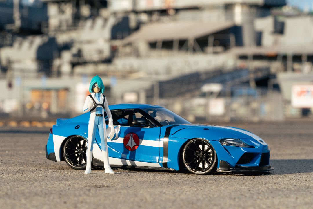 Jada 1/24 "Hollywood Rides" Robotech 2020 Supra w/ Max Sterling – image 27