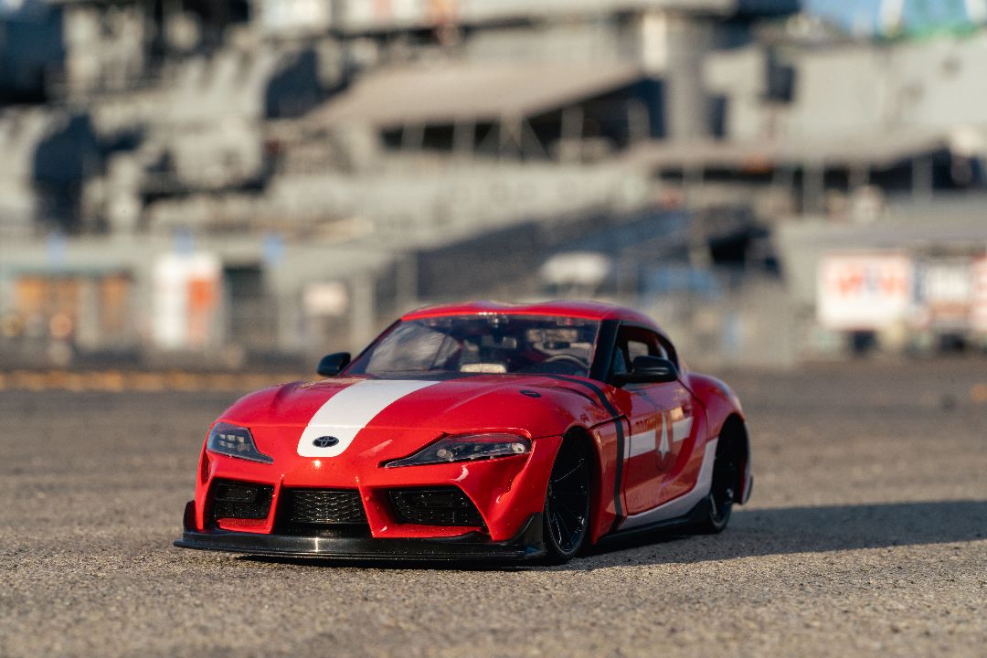 Jada 1/24 "Hollywood Rides" Robotech 2020 Supra Miriya Sterling – image 21