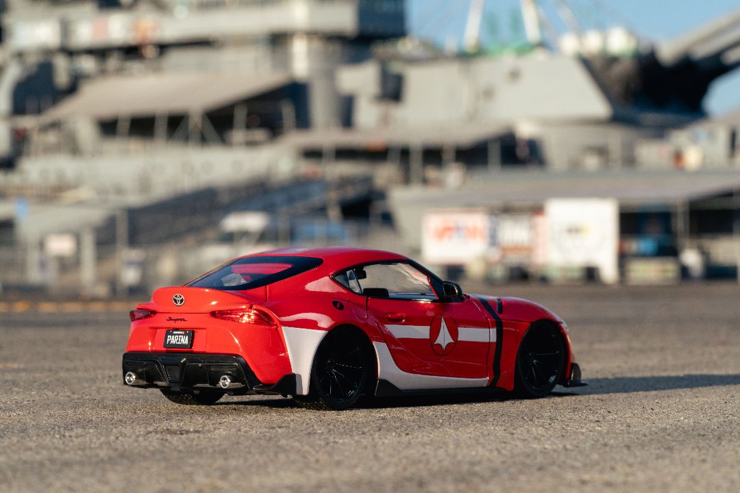 Jada 1/24 "Hollywood Rides" Robotech 2020 Supra Miriya Sterling – image 25