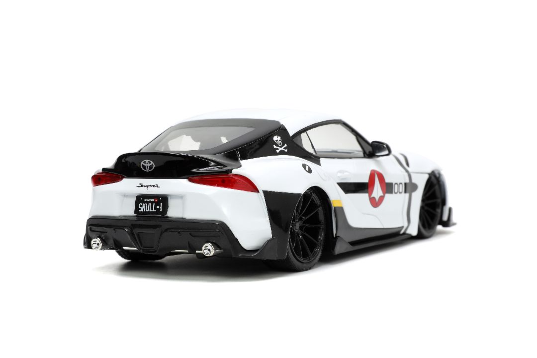 Jada 1/24 "Hollywood Rides" Robotech 2020 Supra with Roy Fokker – image 9