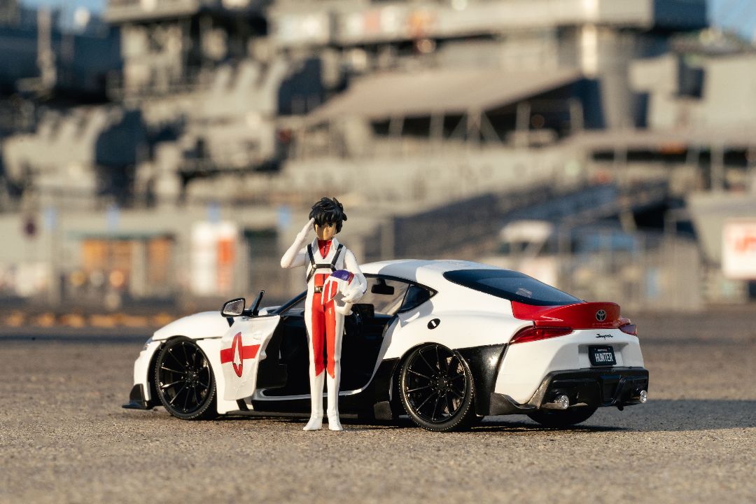 Jada 1/24 "Hollywood Rides" Robotech 2020 Supra with Rick Hunter – image 23