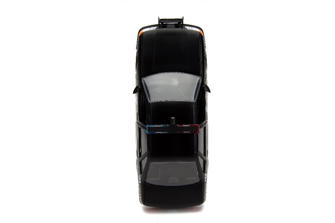 Jada 1/24 "Hollywood Rides" 1986 OCP Ford Taurus w/ RoboCop – image 11