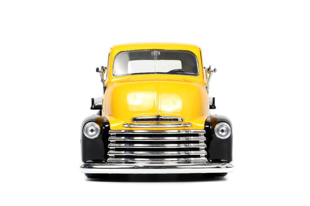 Jada 1/24 "Just Trucks" with Rack - 1952 Chevy COE Flatbed – image 4