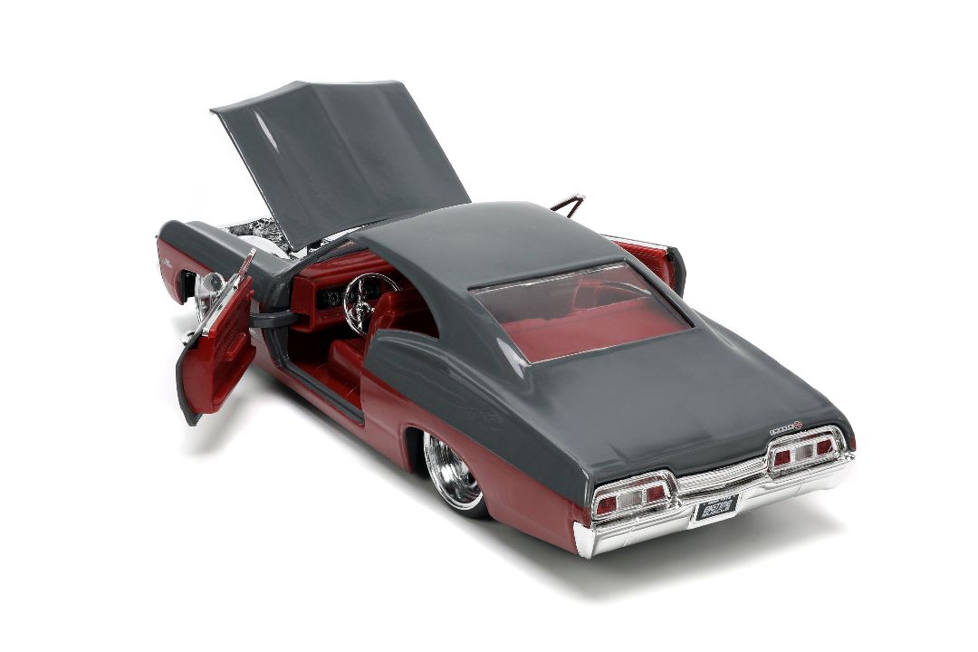 Jada 1/24 "BIGTIME Muscle" 1967 Chevy Impala 2-Door – image 6