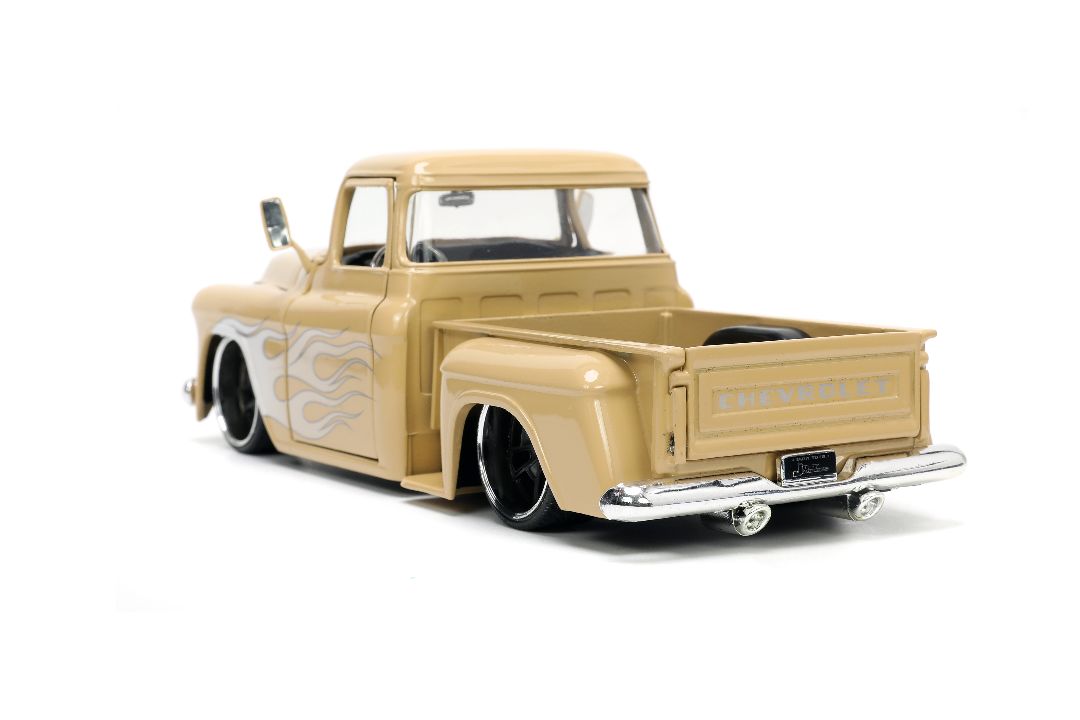 Jada 1/24 "Just Trucks" with Rack 1955 Chevy Stepside – image 4