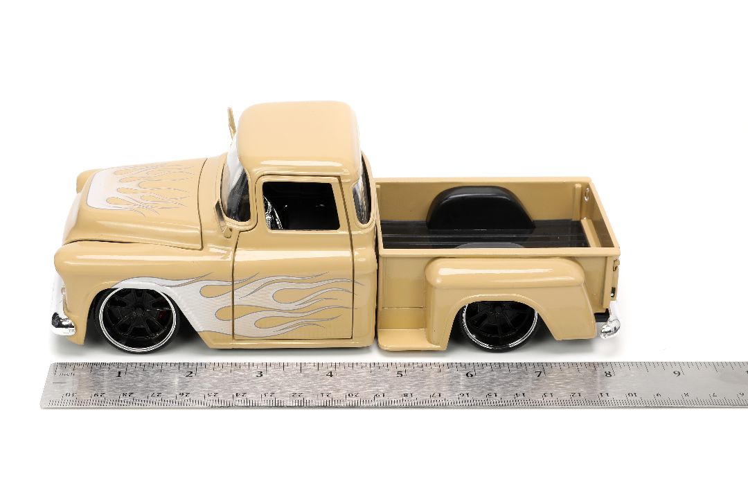 Jada 1/24 "Just Trucks" with Rack 1955 Chevy Stepside – image 8