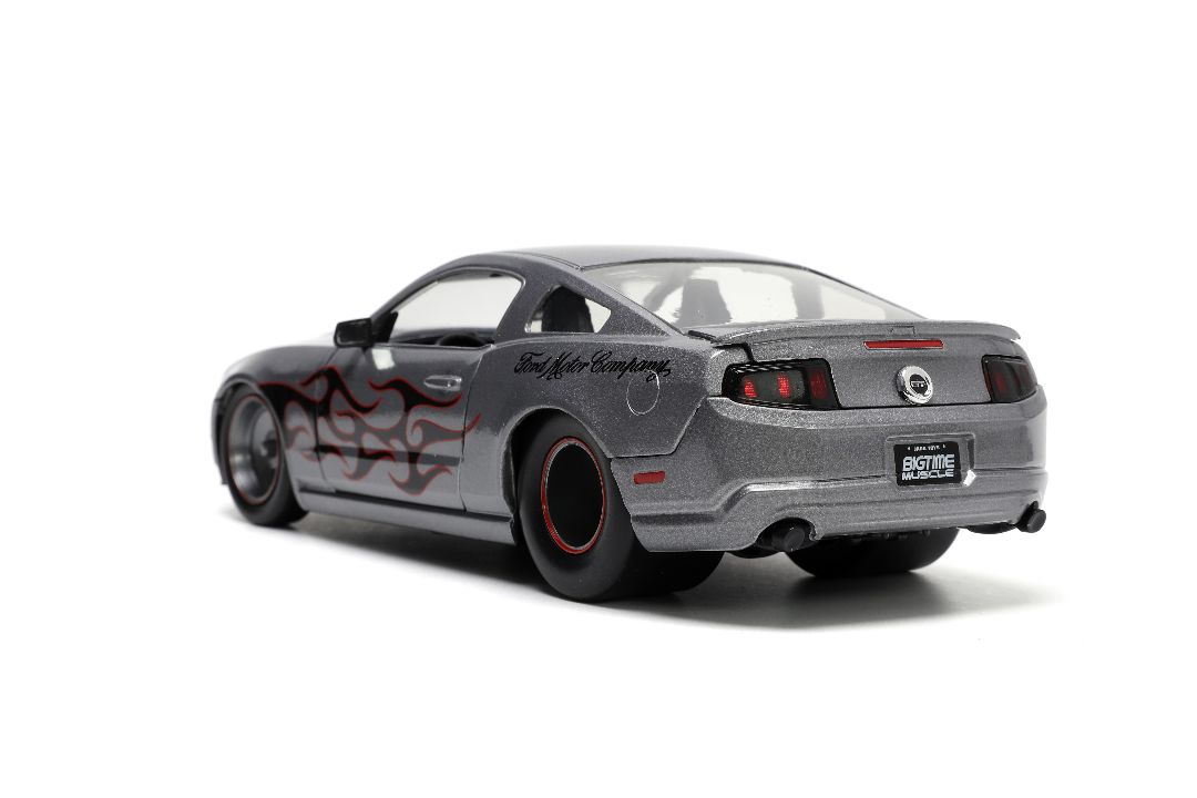 Jada 1/24 "BIGTIME Muscle" 2010 Ford Mustang GT – image 3