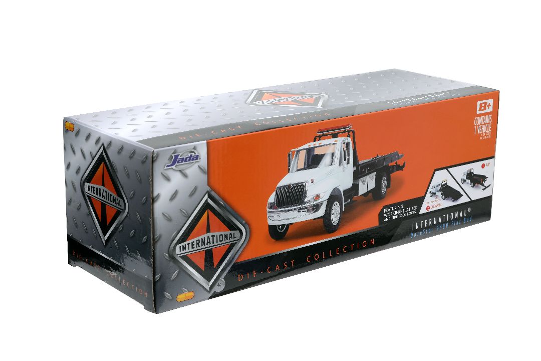 Jada 1/24 International Flat Bed Truck - Glossy White – image 10