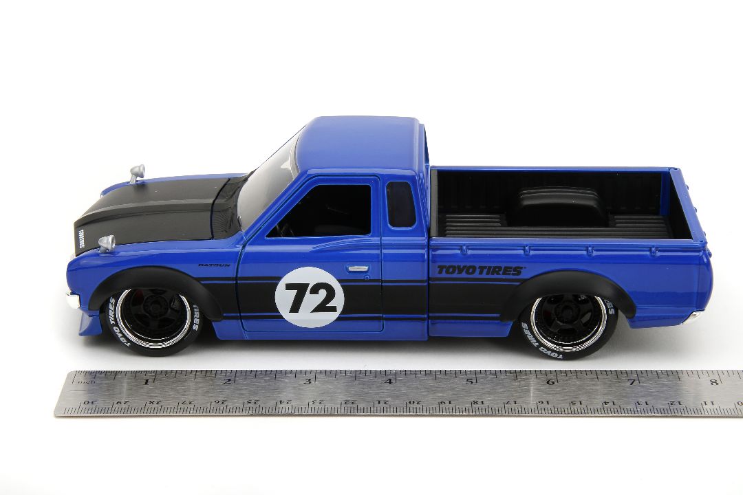 Jada 1/24 "Just Trucks" w/Rack 1972 Datsun 620 Pickup-Glossy Blu – image 14