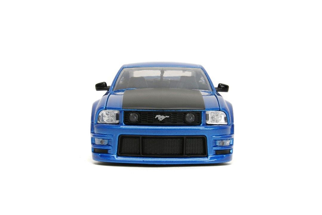 Jada 1/24 "BIGTIME Muscle" 2006 Ford Mustang GT – image 2