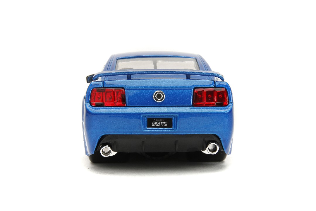 Jada 1/24 "BIGTIME Muscle" 2006 Ford Mustang GT – image 5