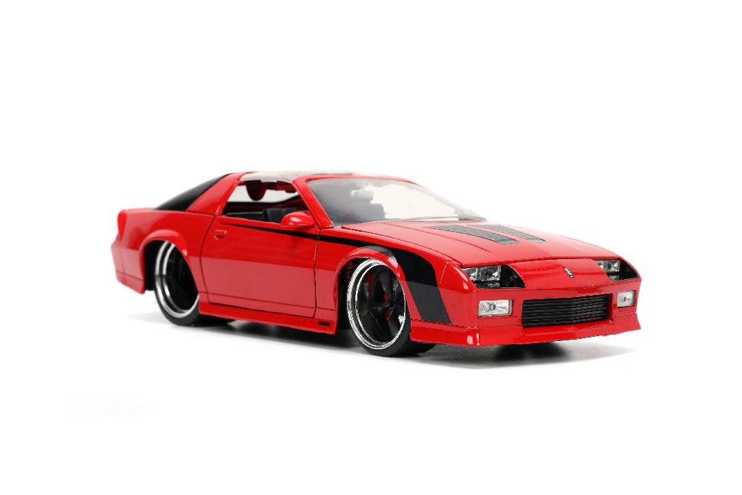 Jada 1/24 "BIG TIME Muscle" 1985 Chevy Camaro Z28 – image 6