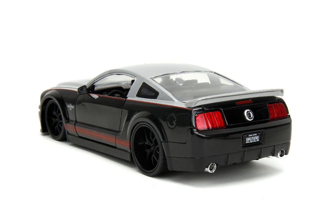 Jada 1/24 "BIGTIME Muscle" 2008 Ford Mustang Shelby GT500KR – image 3