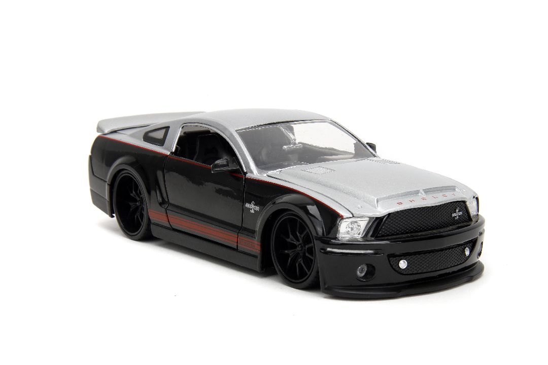 Jada 1/24 "BIGTIME Muscle" 2008 Ford Mustang Shelby GT500KR – image 7