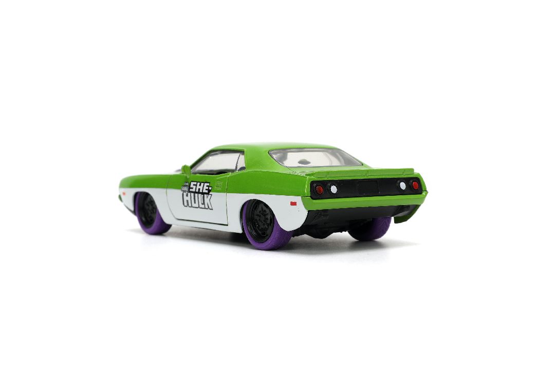 Jada 1/32 "Hollywood Rides" 1973 Plymouth Barracuda W/ She-Hulk – image 7