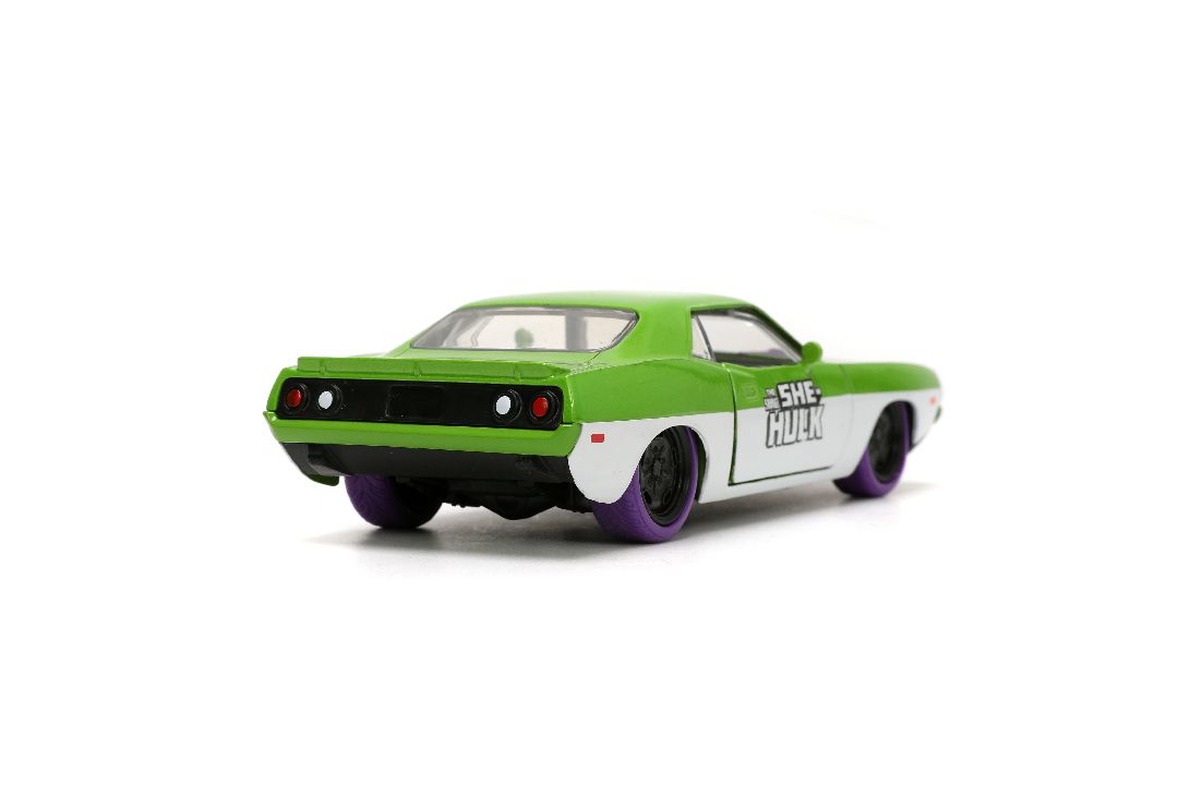 Jada 1/32 "Hollywood Rides" 1973 Plymouth Barracuda W/ She-Hulk – image 9