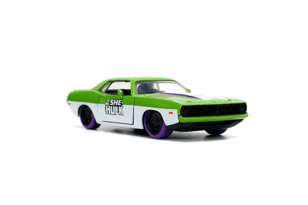 Jada 1/32 "Hollywood Rides" 1973 Plymouth Barracuda W/ She-Hulk – image 11