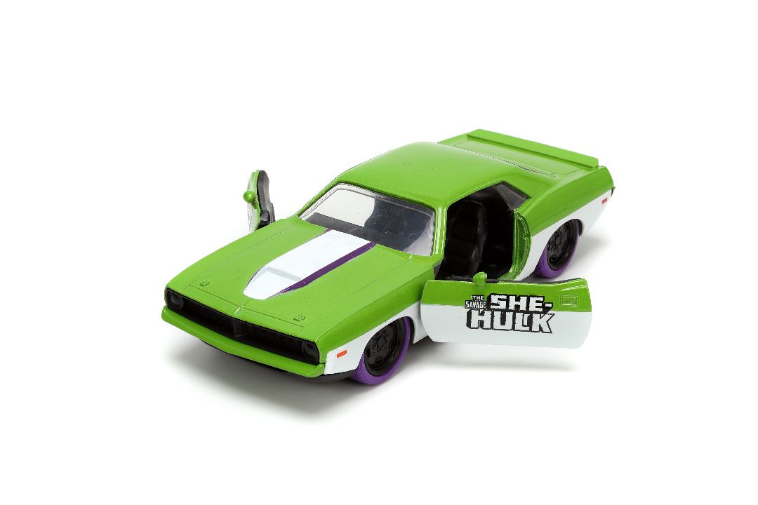 Jada 1/32 "Hollywood Rides" 1973 Plymouth Barracuda W/ She-Hulk – image 12