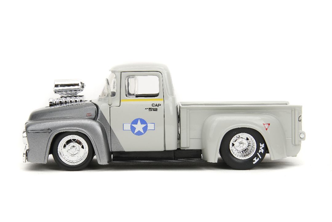 Jada 1/24 "Hollywood Rides" Street Fighter 1956 Ford F-100 – image 6