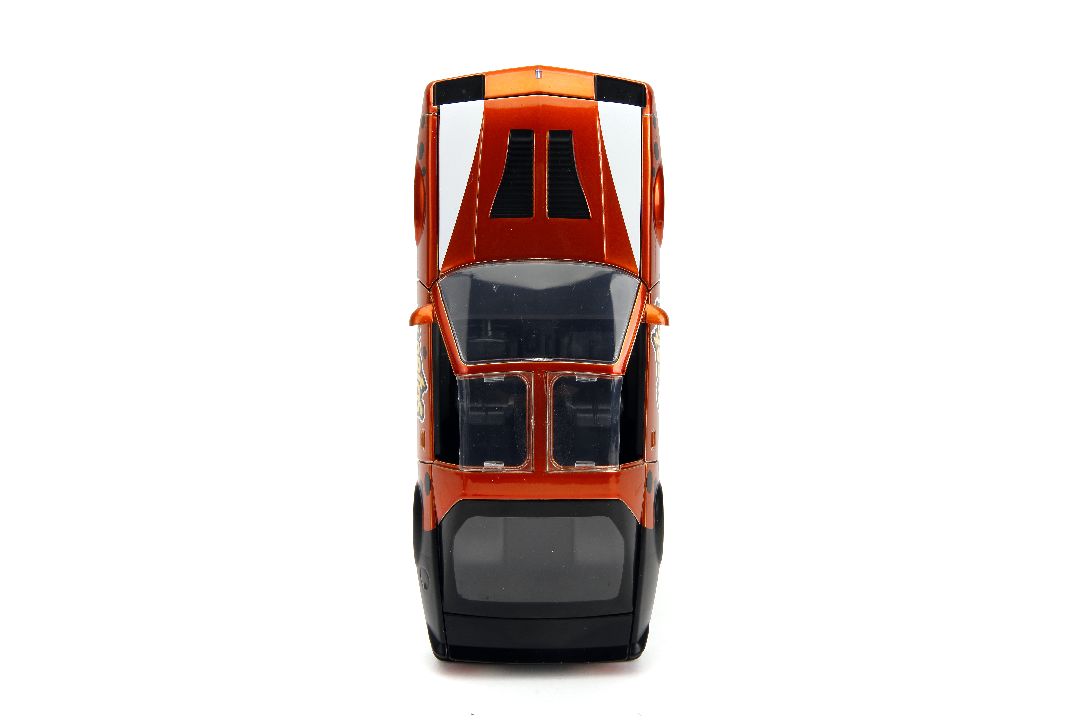 Jada 1/24 "Hollywood Rides" Cheetos 1985 Chevy Camaro w/Chester – image 15