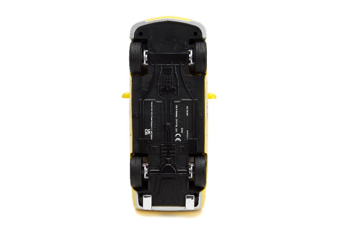 Jada 1/24 "Hollywood Rides" 2015 Challenger Hellcat YellowRanger – image 14