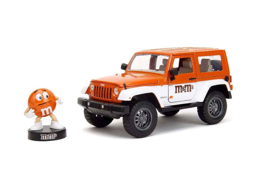 Jada 1/24 "Hollywood Rides" 2007 Jeep Wrangler with Orange M&M – image 2