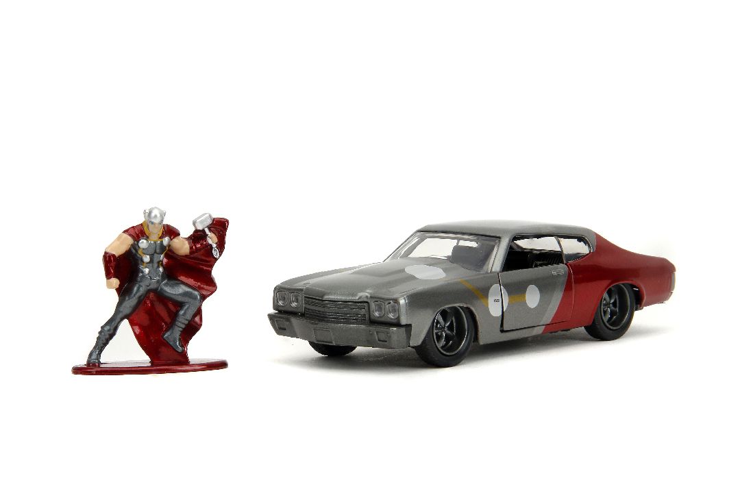 Jada 1/32 "Hollywood Rides" Marvel 1970 Chevelle SS w/Thor – image 6