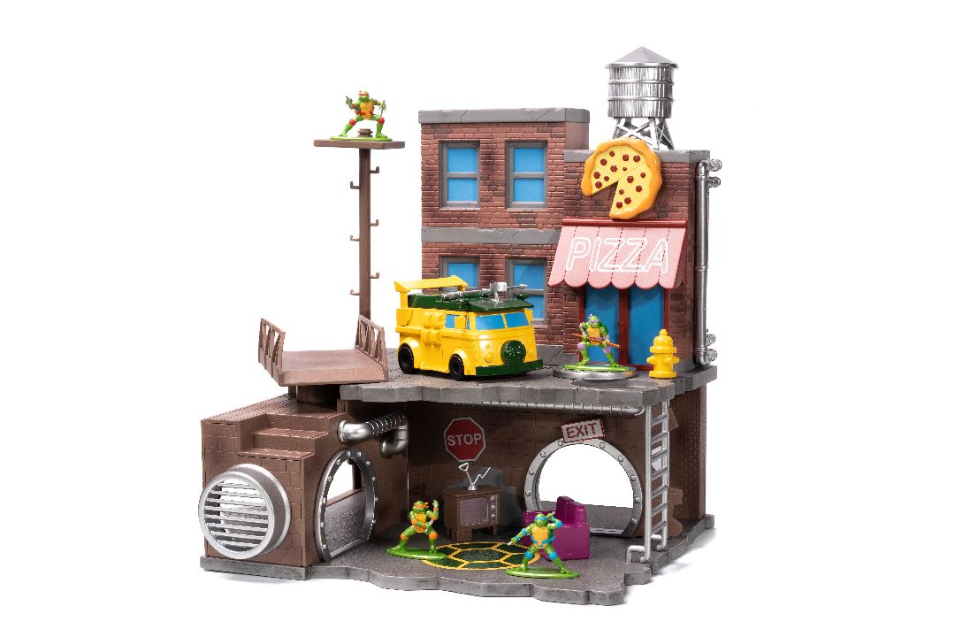 Jada Nano Scene TMNT Turtle Lair with 4 Figures – image 2