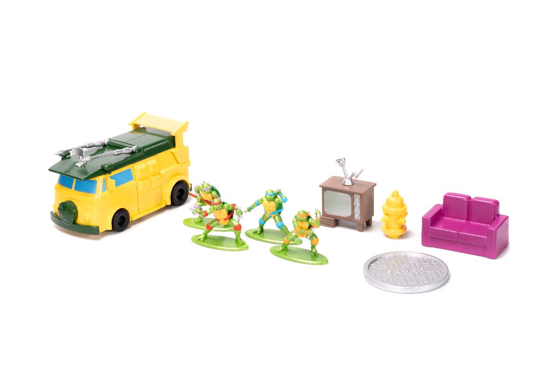 Jada Nano Scene TMNT Turtle Lair with 4 Figures – image 3