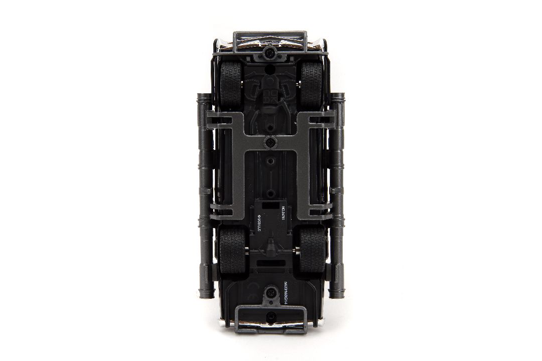 Jada 1/32 "Fast & Furious" 1967 Chevy El Camino w/ Canon - Black – image 8
