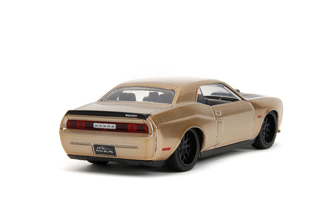 Jada 1/32 "Pink Slips" - 2012 Dodge Challenger SRT8 – image 3