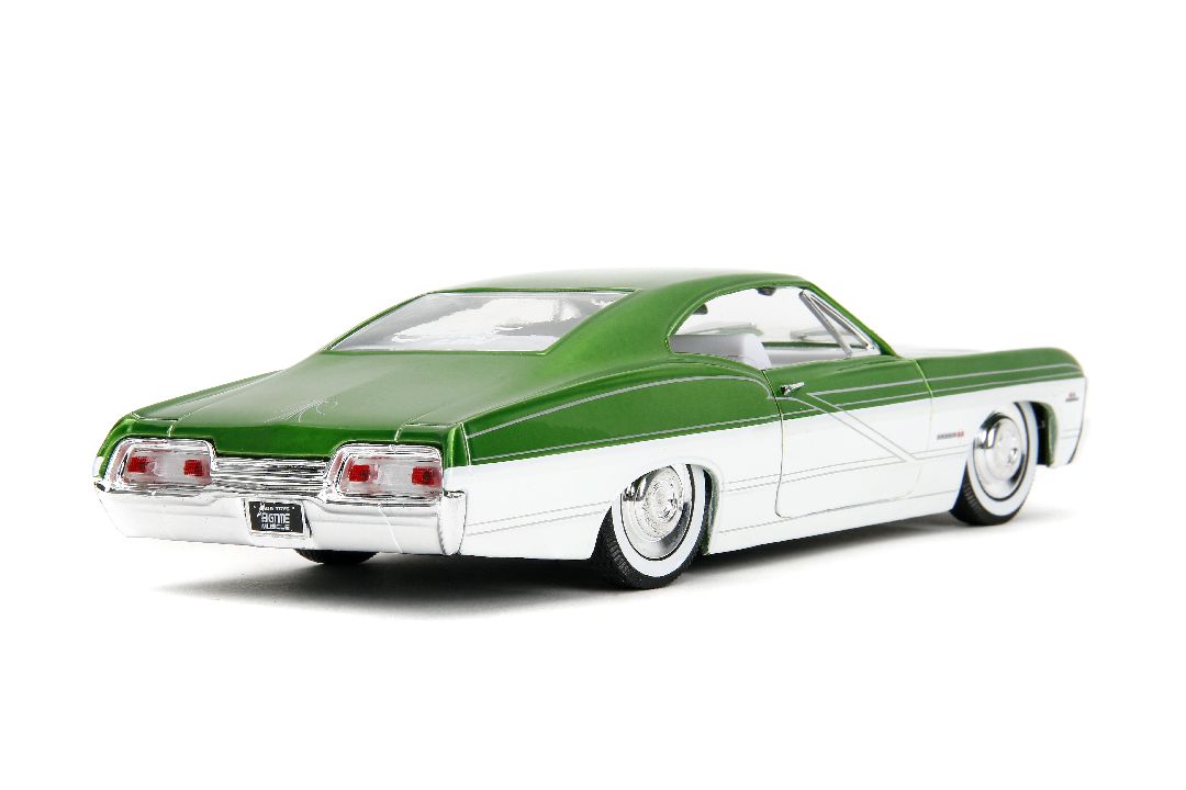 Jada 1/24 "BIGTIME Muscle" 1967 Chevy Impala 2-Door – image 3