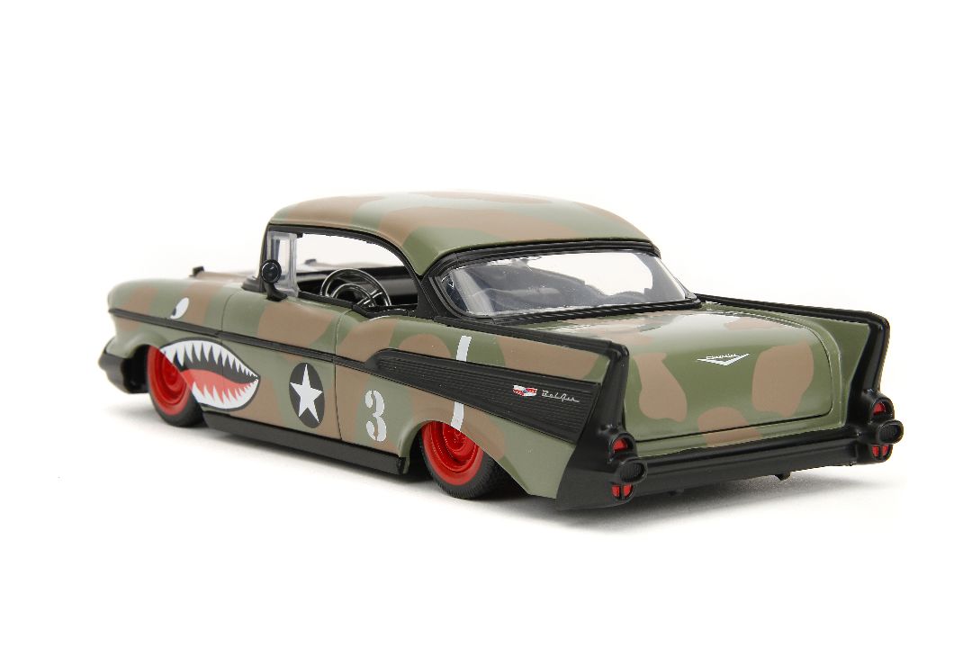 Jada 1/24 "BIGTIME Muscle" - 1957 Chevy Bel Air – image 7