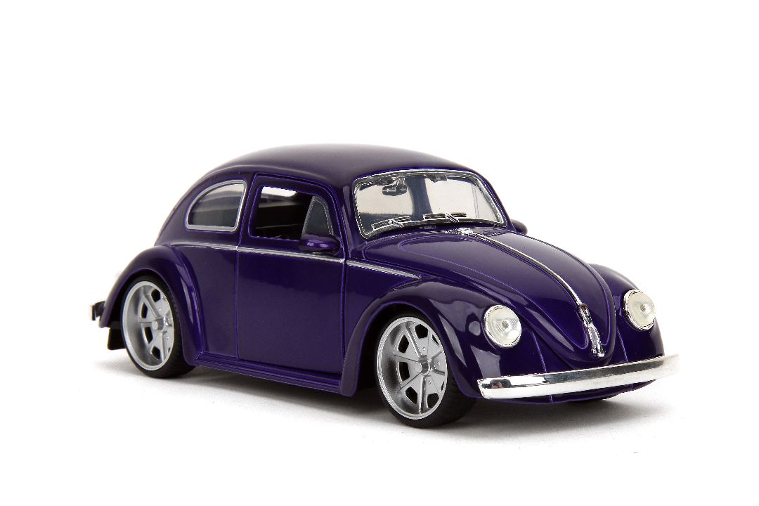 Jada 1/24 "Hollywood Rides" 1959 VW Beetle w/ Wednesday Addams – image 3