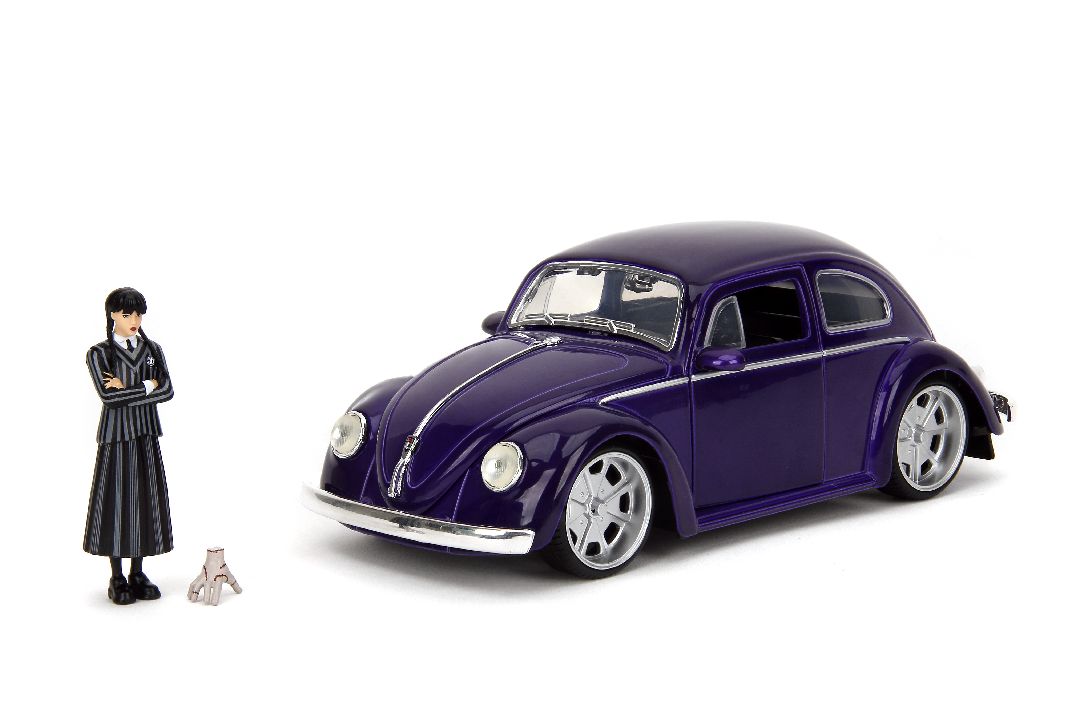 Jada 1/24 "Hollywood Rides" 1959 VW Beetle w/ Wednesday Addams – image 13
