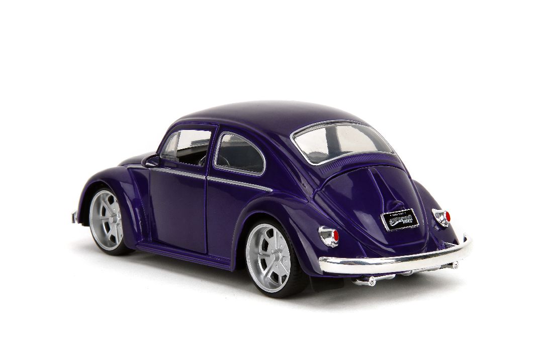 Jada 1/24 "Hollywood Rides" 1959 VW Beetle w/ Wednesday Addams – image 23