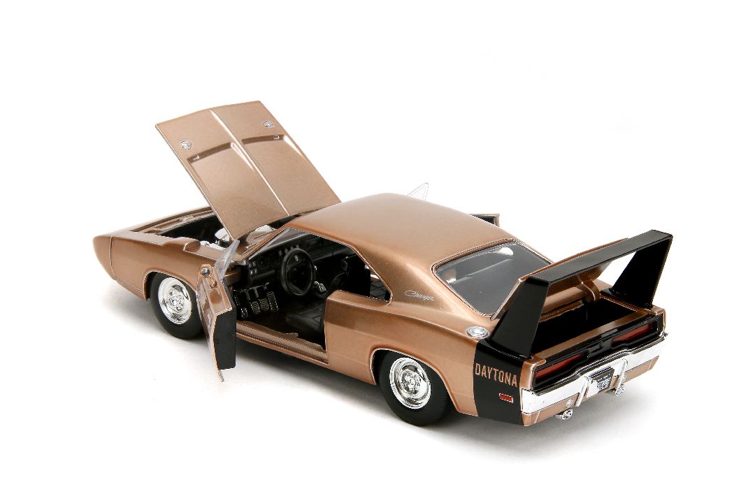 Jada 1/24 "BIGTIME Muscle" - 1969 Dodge Charger Daytona – image 5