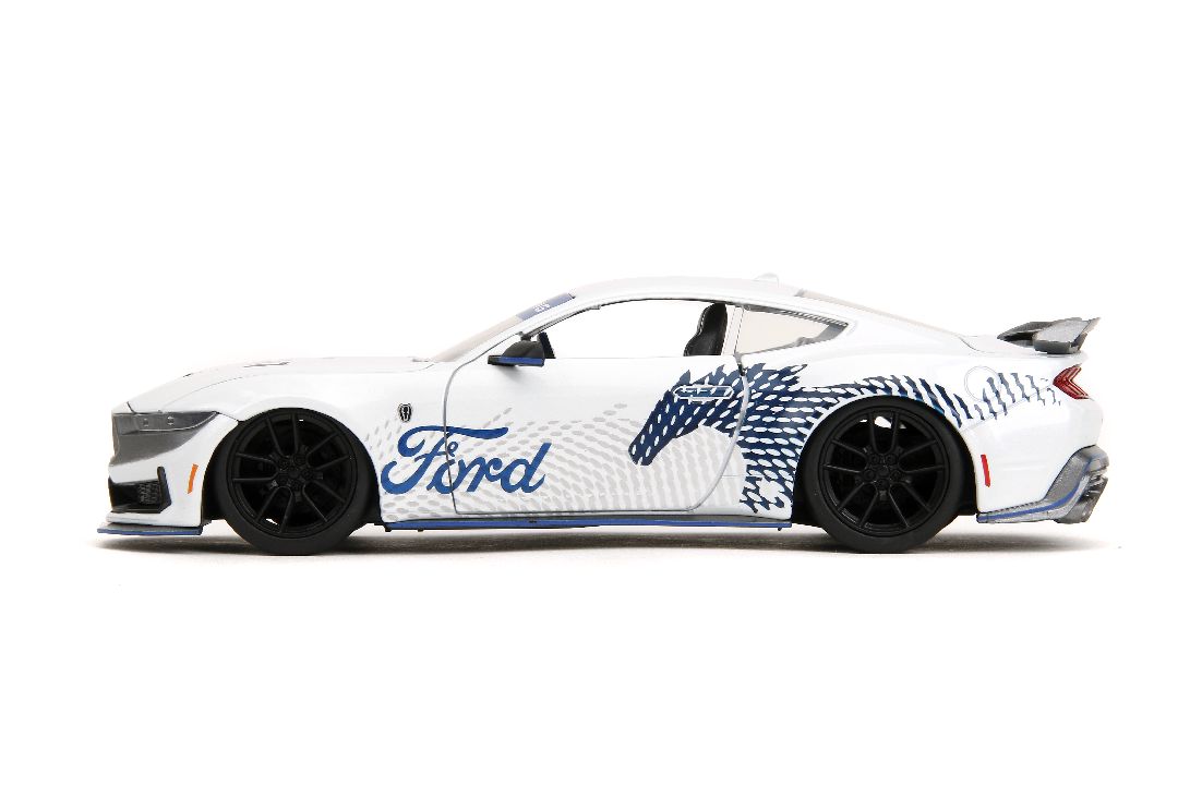 Jada 1/24 "BIGTIME Muscle" 2024 Mustang Dark Horse - White – image 7