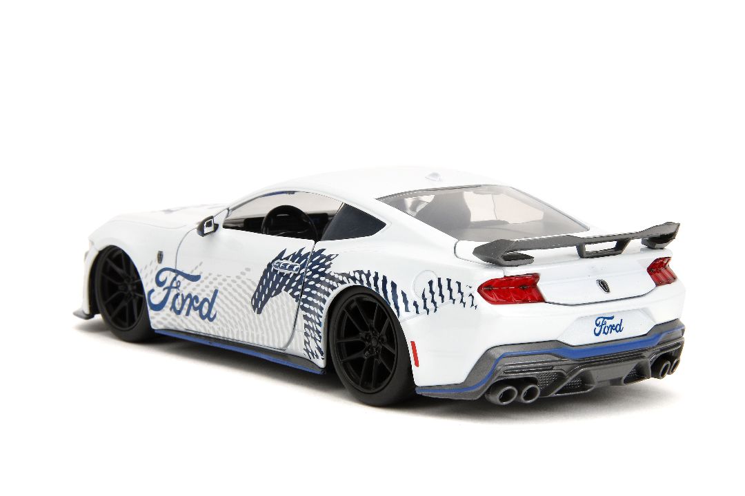 Jada 1/24 "BIGTIME Muscle" 2024 Mustang Dark Horse - White – image 8