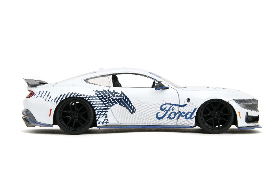 Jada 1/24 "BIGTIME Muscle" 2024 Mustang Dark Horse - White – image 11