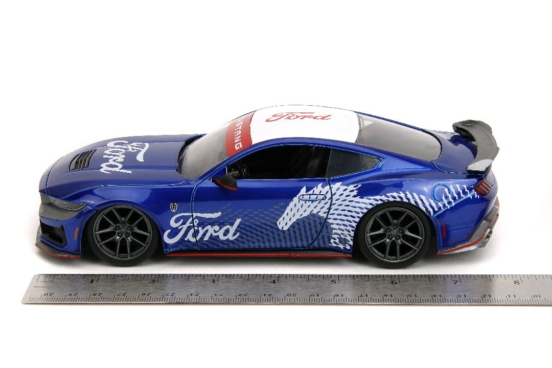 Jada 1/24 "BIGTIME Muscle" 2024 Mustang Dark Horse - Candy Blue – image 14