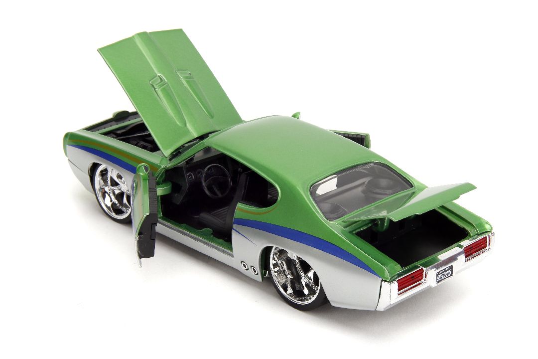 Jada 1/24 "BIGTIME Muscle" - 1969 Pontiac GTO Judge – image 12