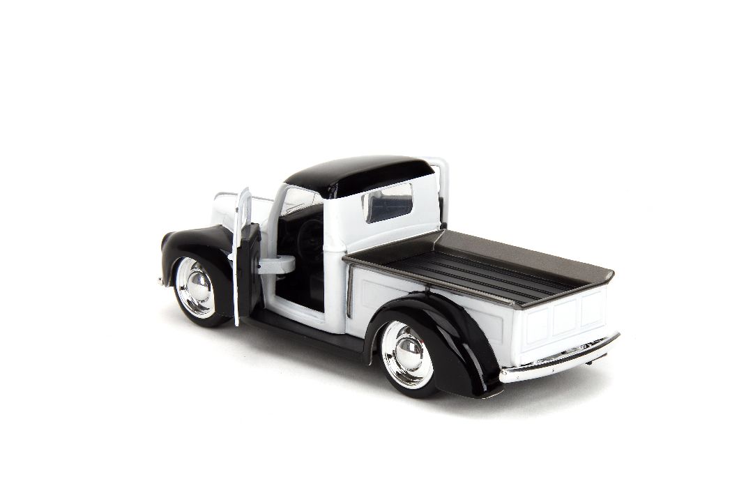 Jada 1/32 "Hollywood Rides" - Disney - 1941 Ford Pickup – image 5