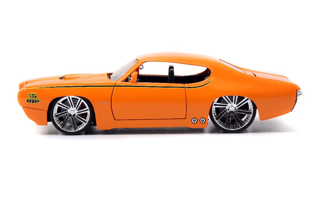 Jada 1/24 "BIGTIME Muscle" 1969 Pontiac GTO Judge – image 5