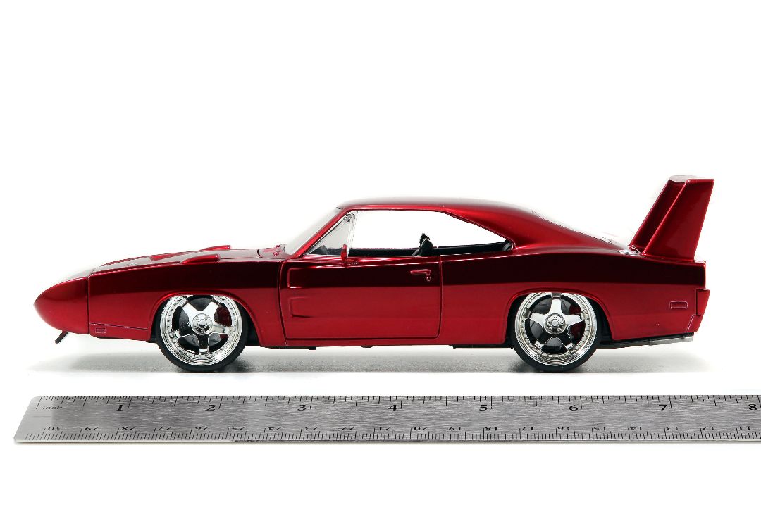 Jada 1/24 "Fast & Furious" Dom's Dodge Charger Daytona thumbnail 5