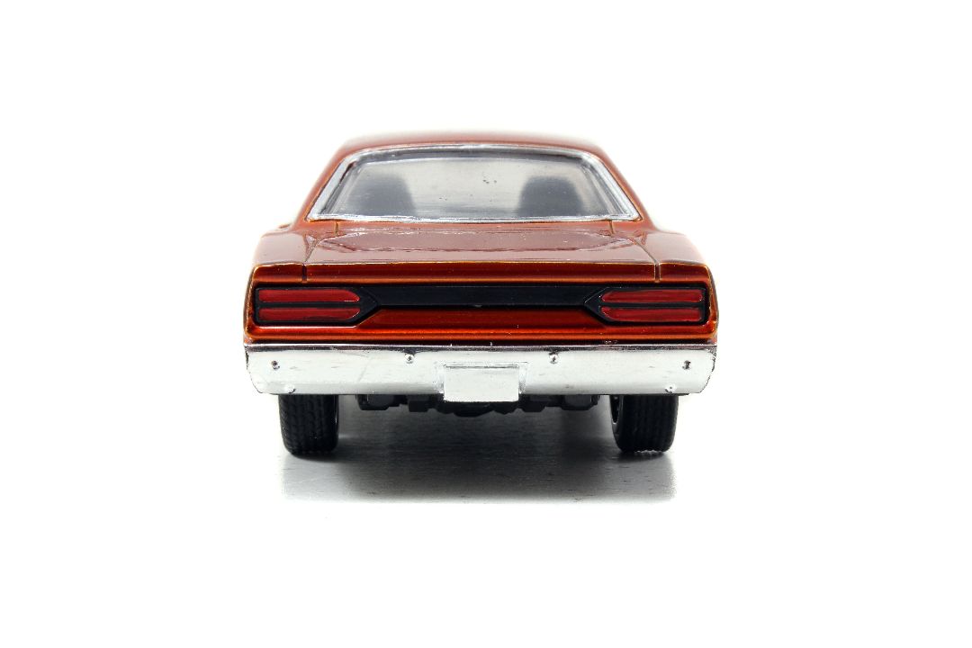 Jada 1/32 "Fast & Furious" Dom's Plymouth Road Runner - Copper – image 4