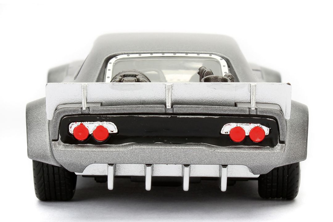 Jada 1/32 "Fast & Furious" Dom's Ice Charger – image 3