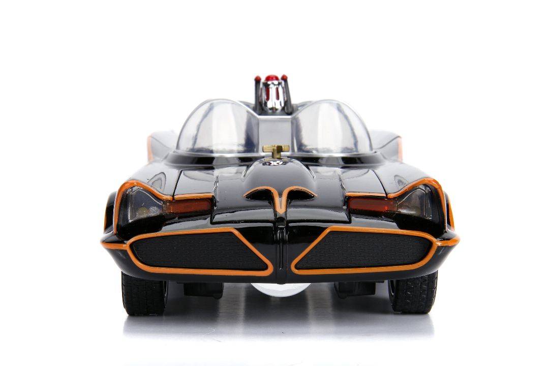 Jada 1/18 "Hollywood Rides" 1966 TV Series Batmobile with Batman thumbnail 1
