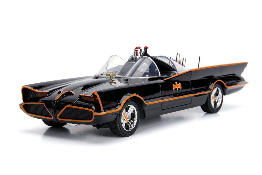 Jada 1/18 "Hollywood Rides" 1966 TV Series Batmobile with Batman thumbnail 2