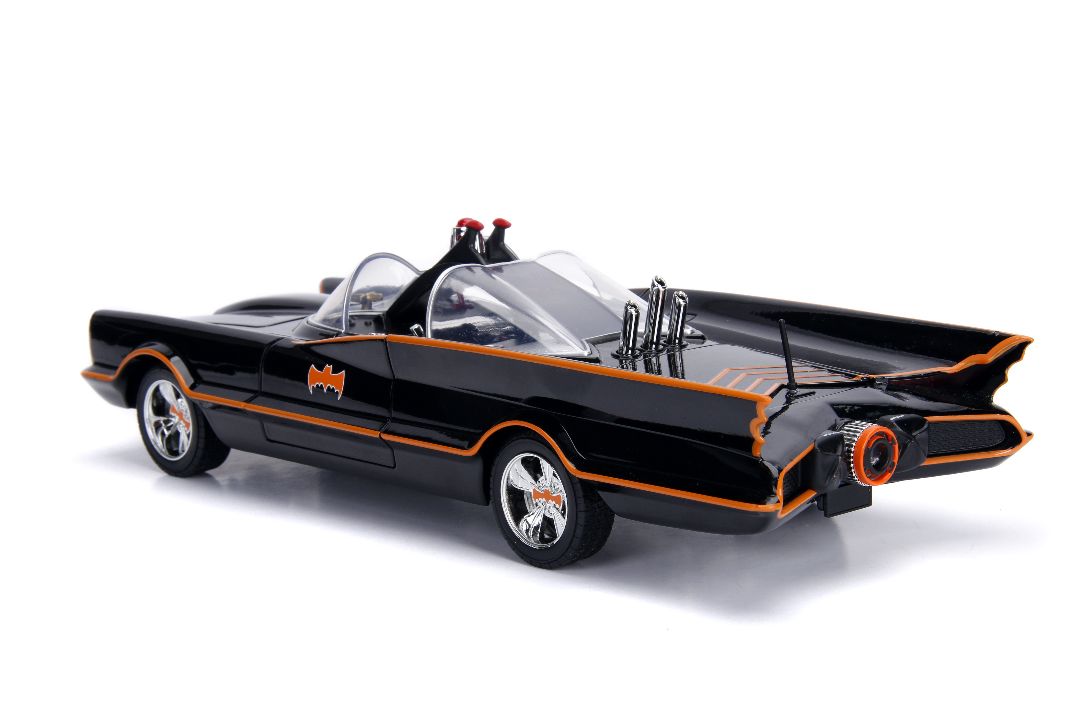 Jada 1/18 "Hollywood Rides" 1966 TV Series Batmobile with Batman thumbnail 9
